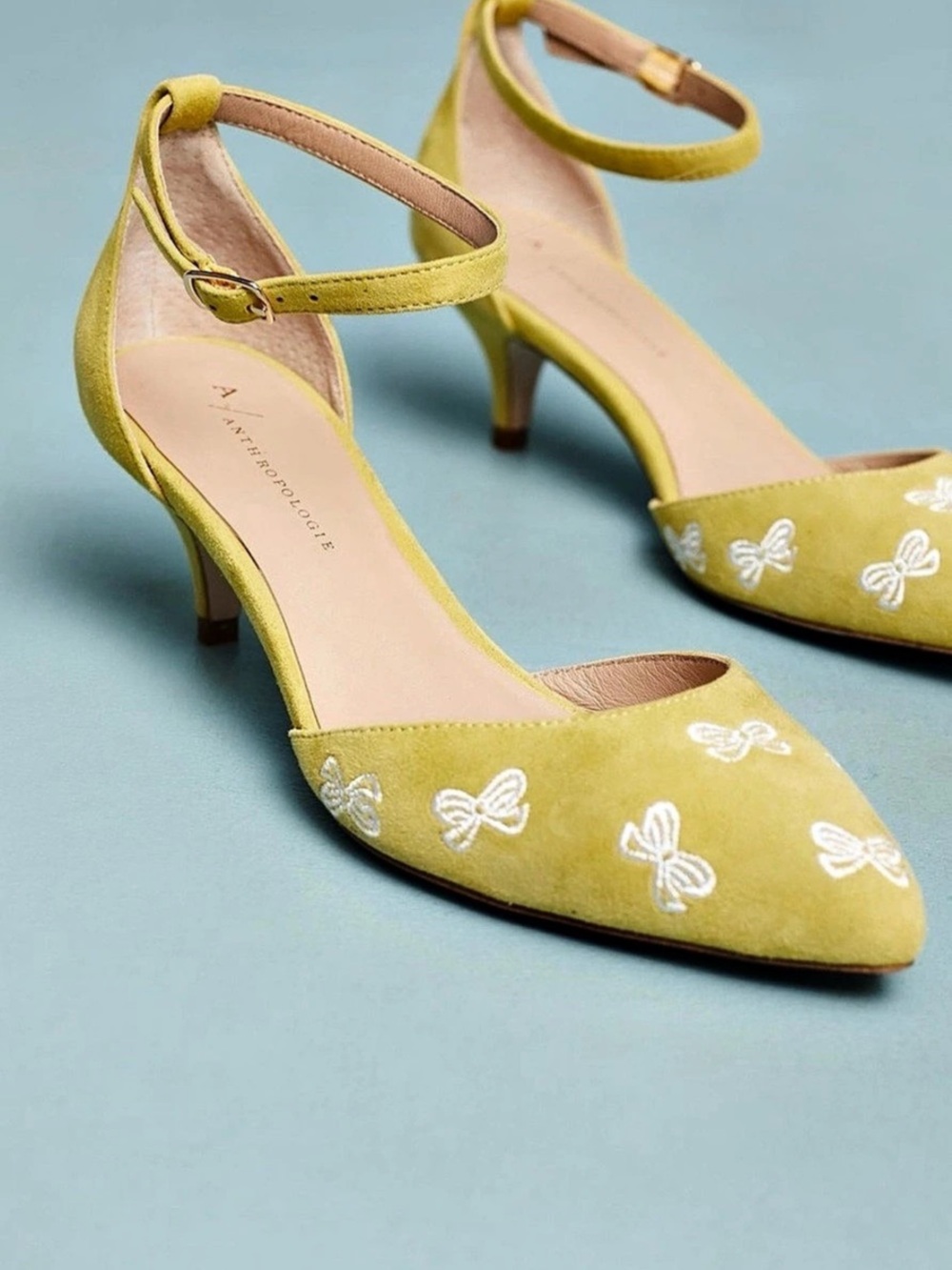 Anthropologie Chartreuse Embroidered Bow 2 inch Kitten Heels - Size 8.5